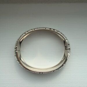 Brighton Silver Pebble Textured Hinged Bangle Bracelet Heart Hallmark